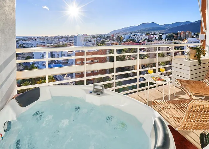 Sunset Charming With Jacuzzi